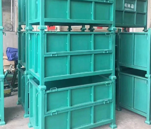 metal box pallet